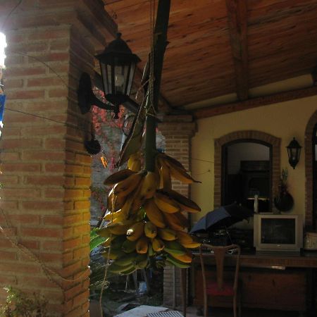 Marinette Bed & Breakfast บาร์เชลโลนา-ปอซโซ ดี กอตโต ภายนอก รูปภาพ