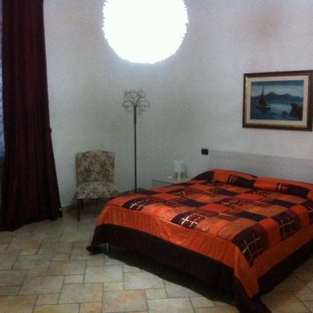 Marinette Bed & Breakfast บาร์เชลโลนา-ปอซโซ ดี กอตโต ภายนอก รูปภาพ