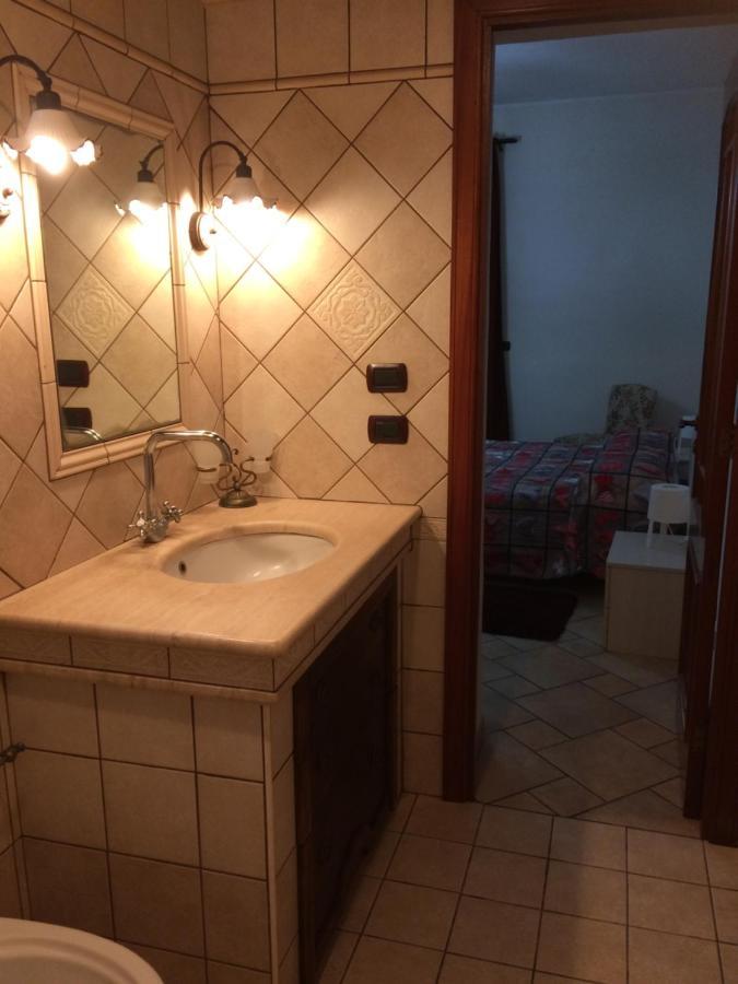 Marinette Bed & Breakfast บาร์เชลโลนา-ปอซโซ ดี กอตโต ภายนอก รูปภาพ